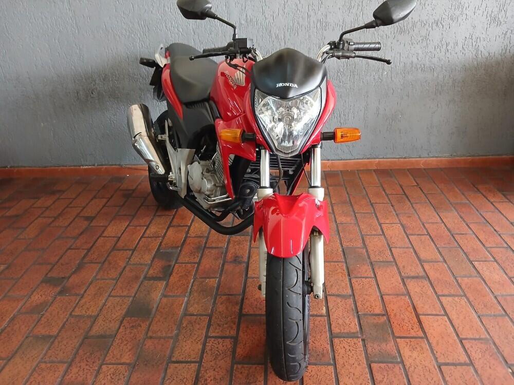 Honda CB 300