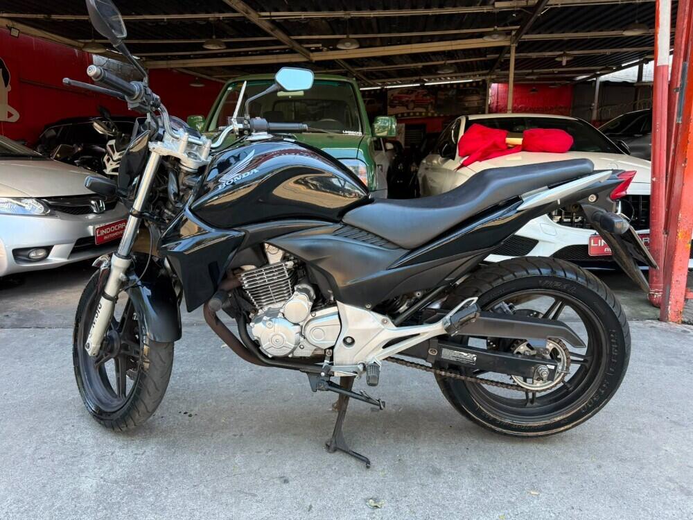 Honda CB 300