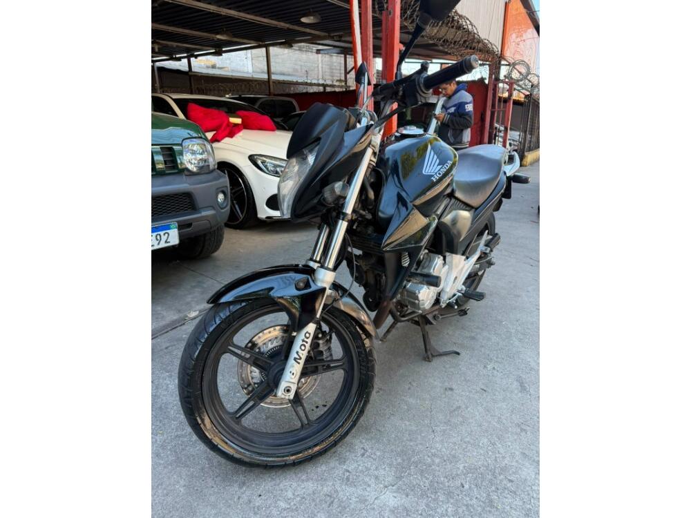 Honda CB 300
