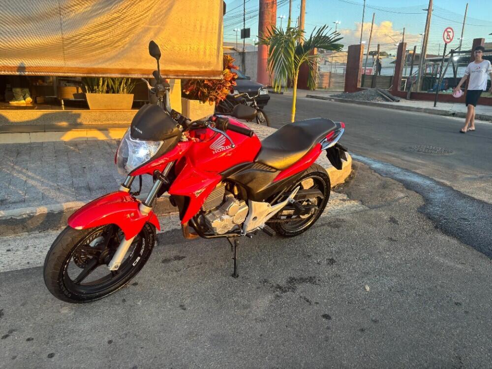 Honda CB 300