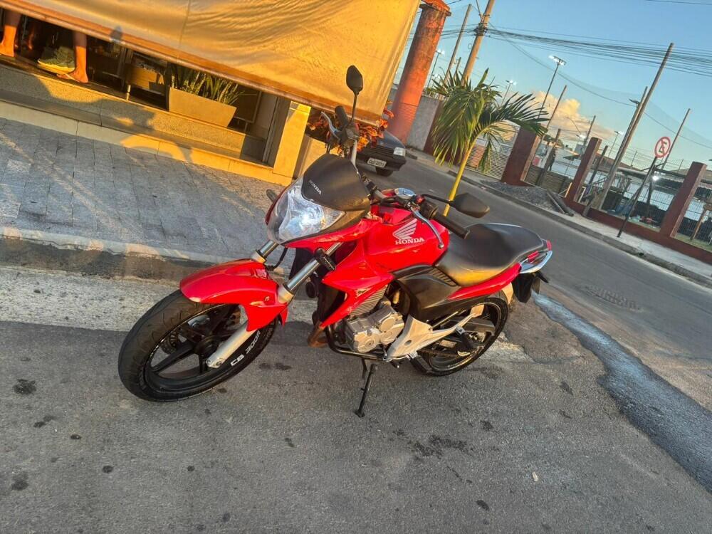 Honda CB 300