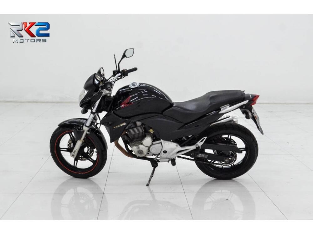 Honda CB 300