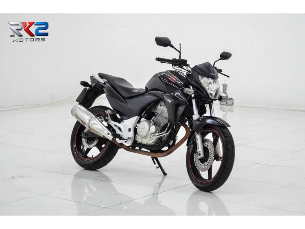 Honda CB 300
