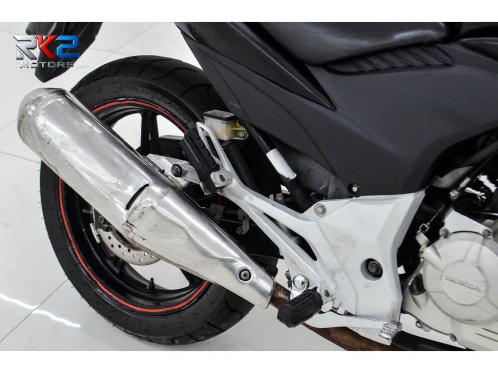 Honda CB 300