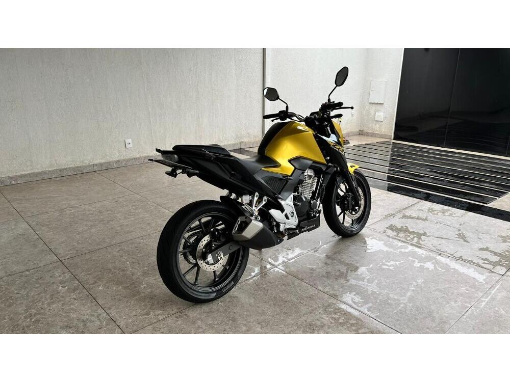 Honda CB 300 F Twister