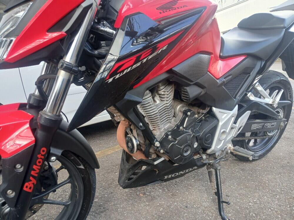 Honda CB 300