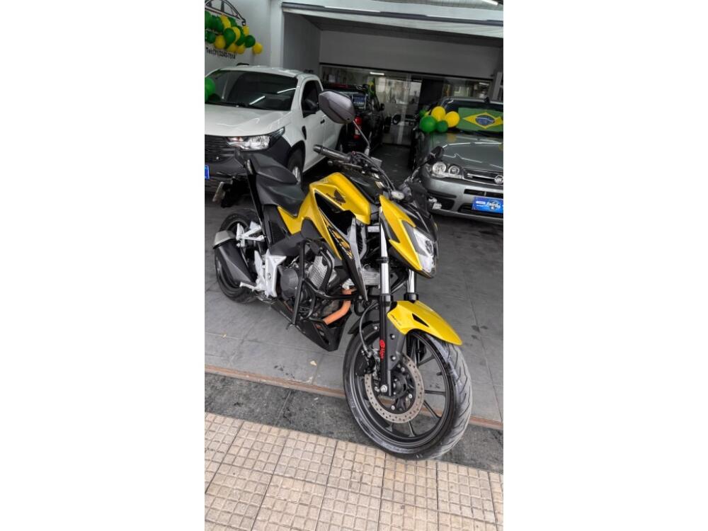 Honda CB 300