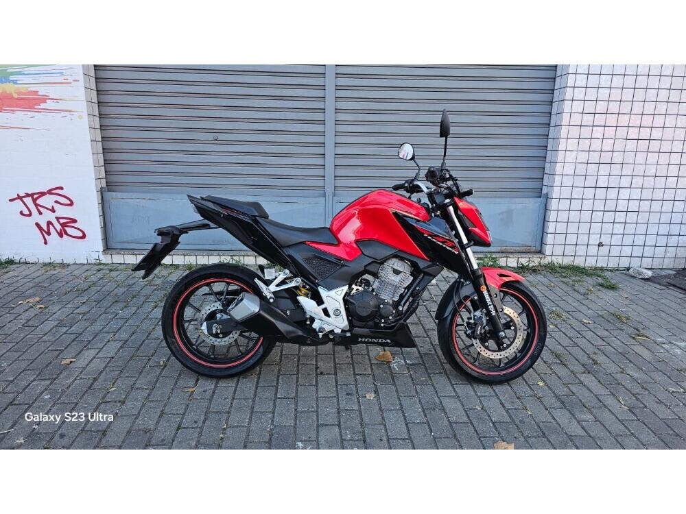 Honda CB 300