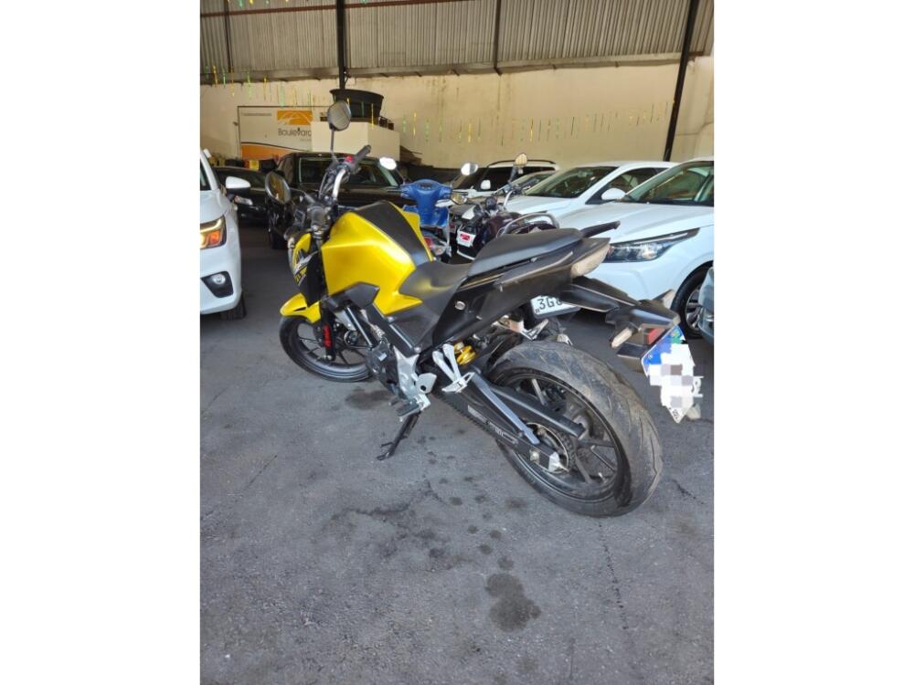 Honda CB 300