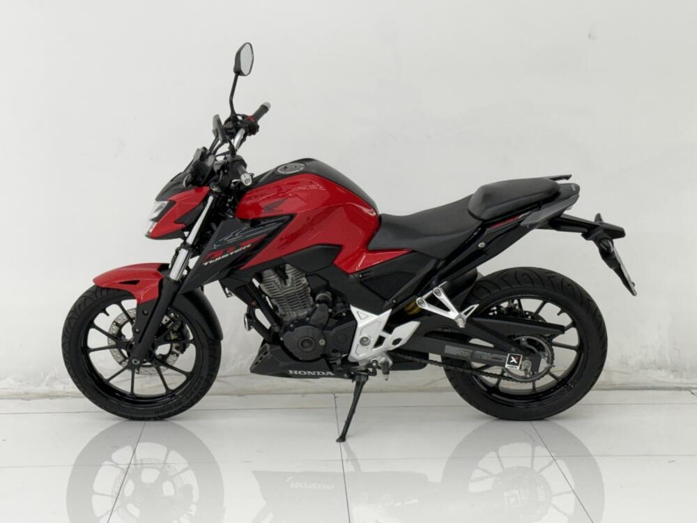 Honda CB 300