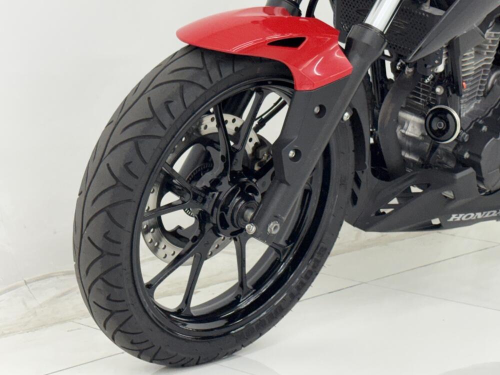 Honda CB 300