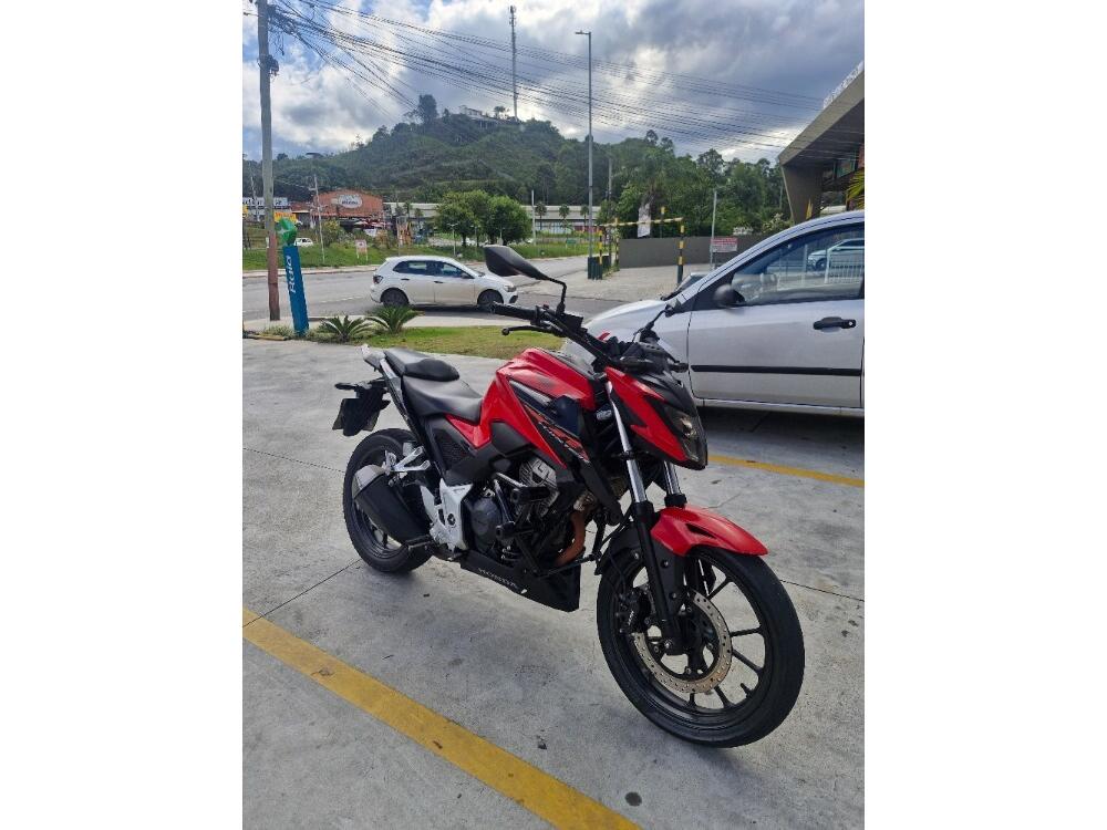 Honda CB 300 F Twister