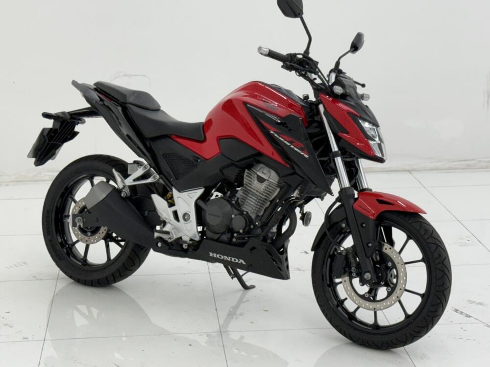 Honda CB 300