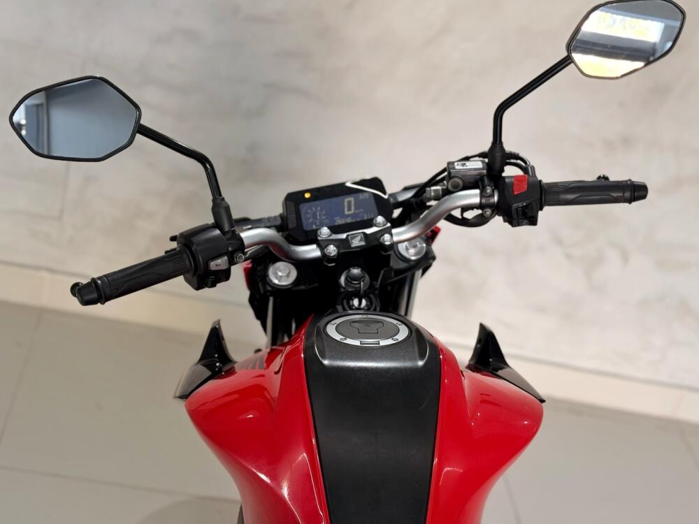 Honda CB 300
