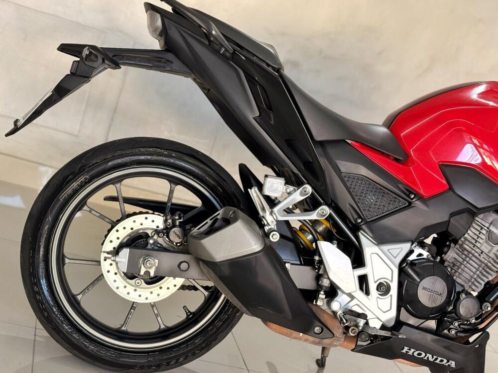 Honda CB 300