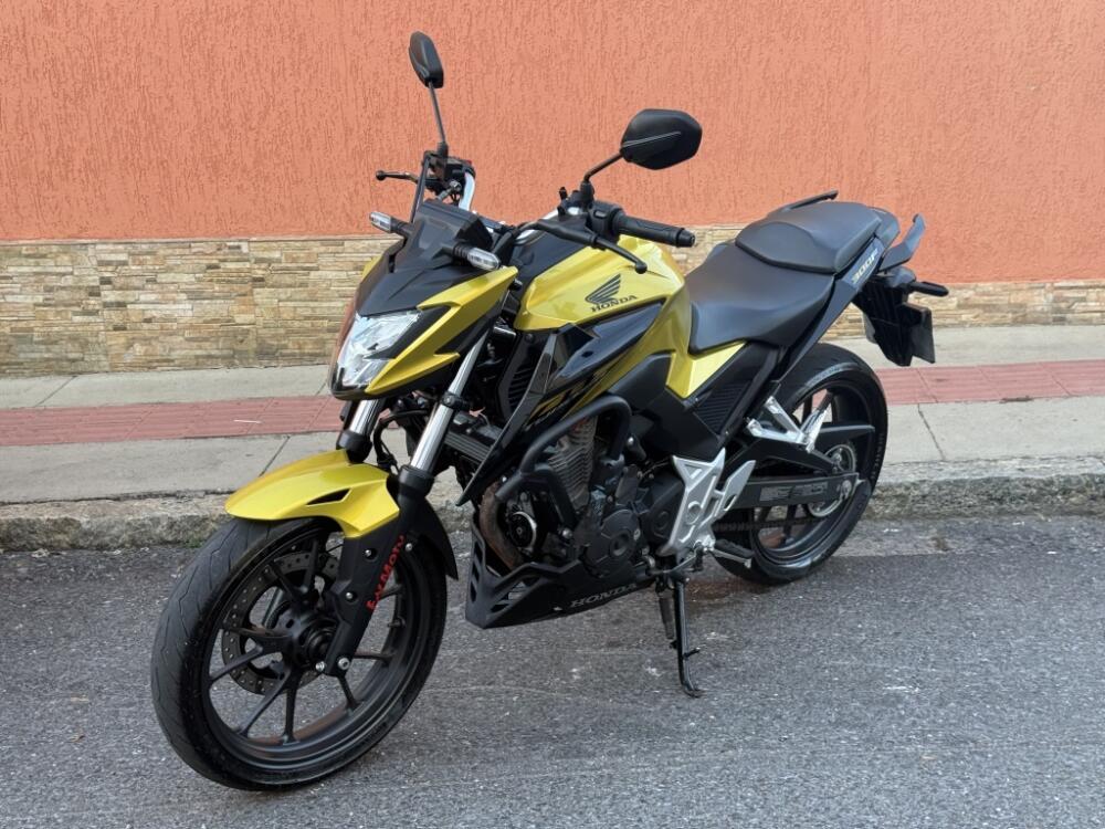Honda CB 300