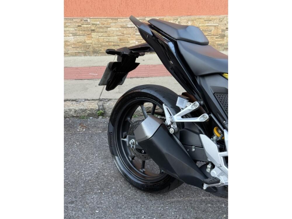 Honda CB 300