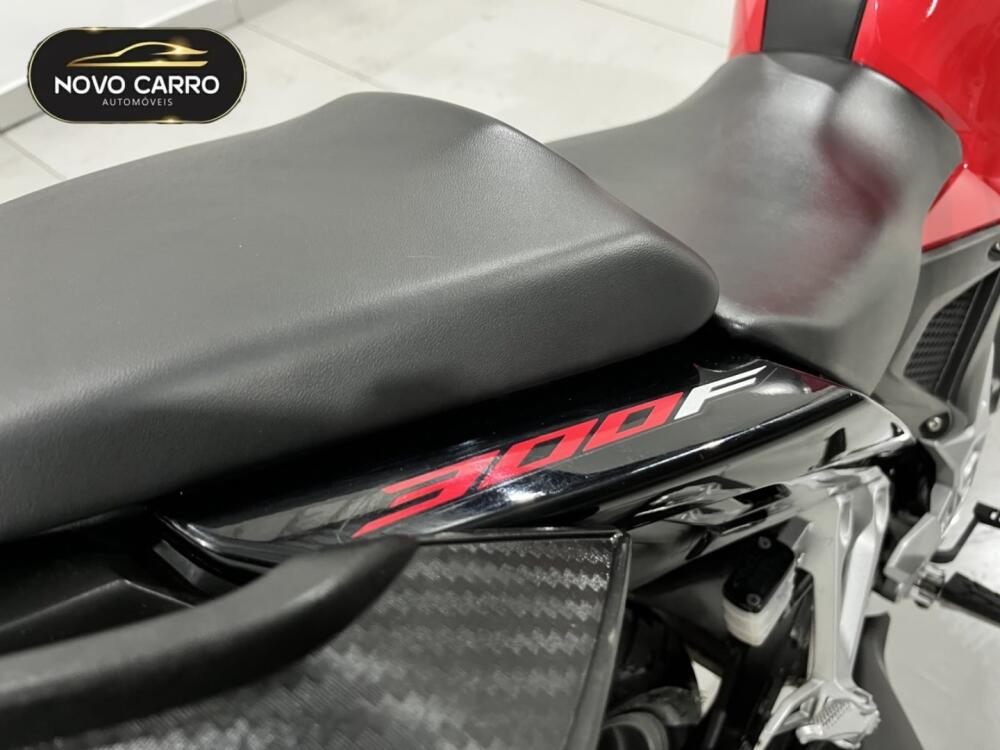 Honda CB 300