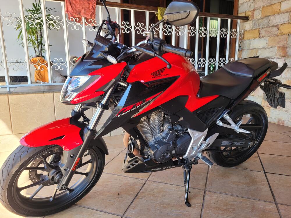 Honda CB 300