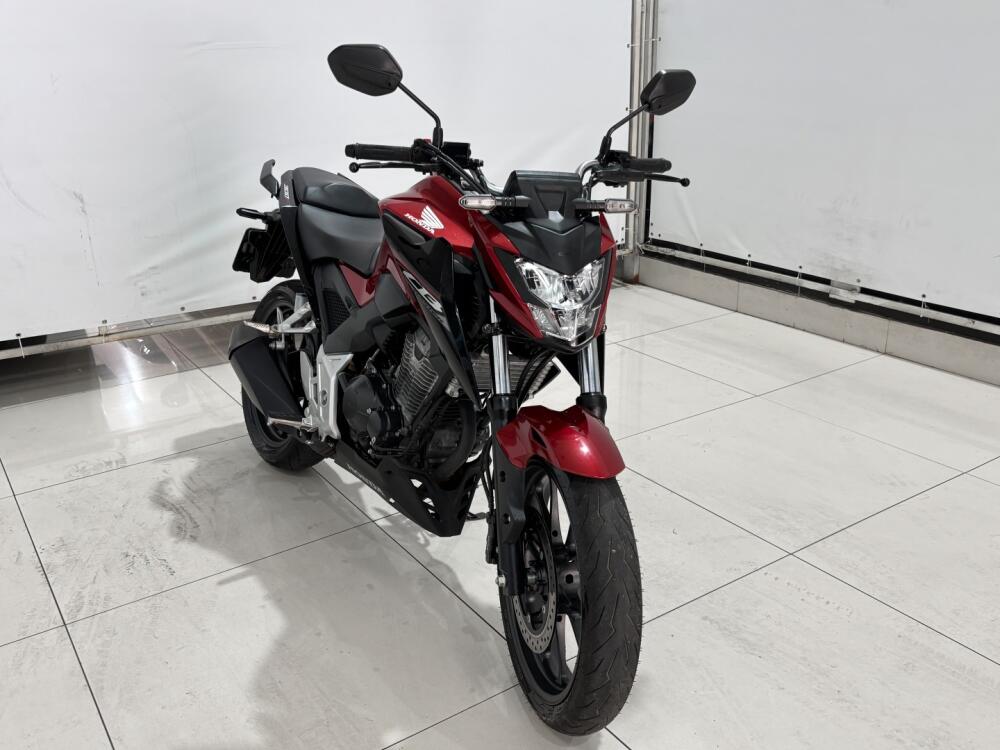 Honda CB 300 F Twister