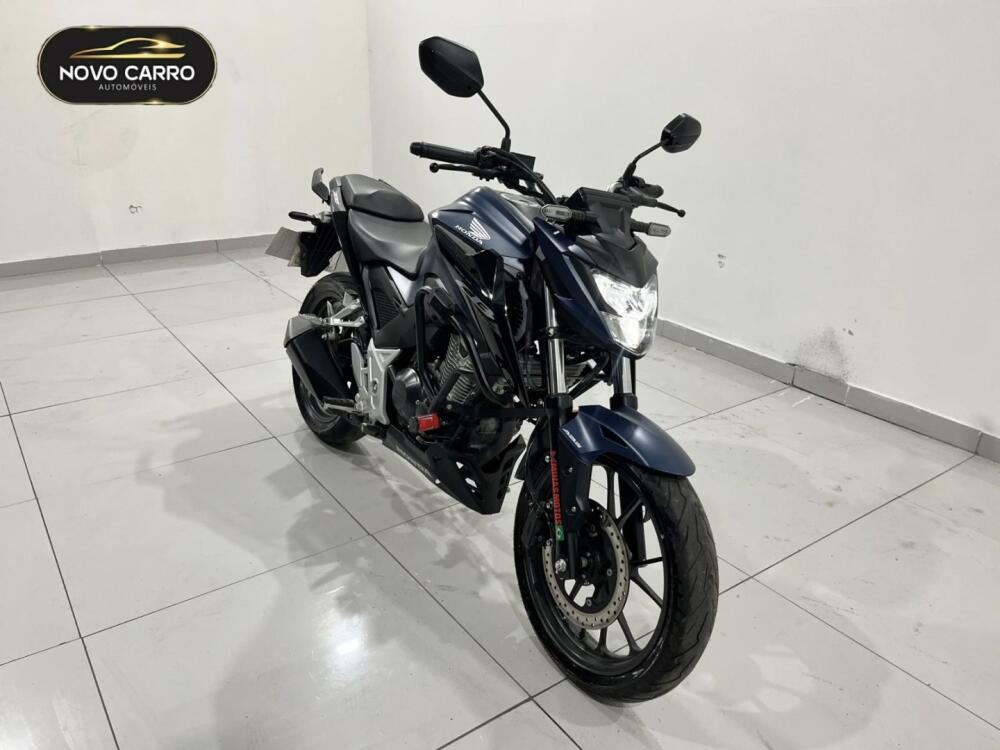 Honda CB 300