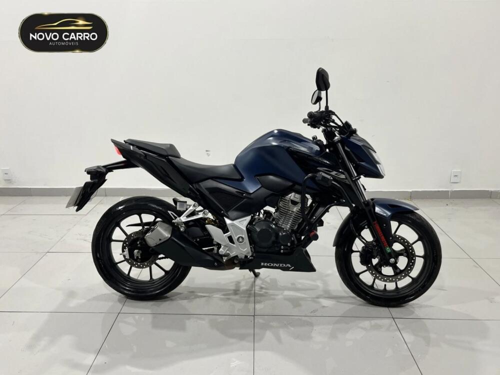 Honda CB 300