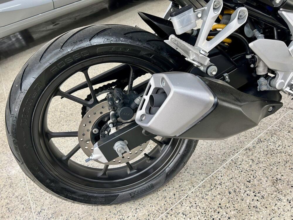 Honda CB 300
