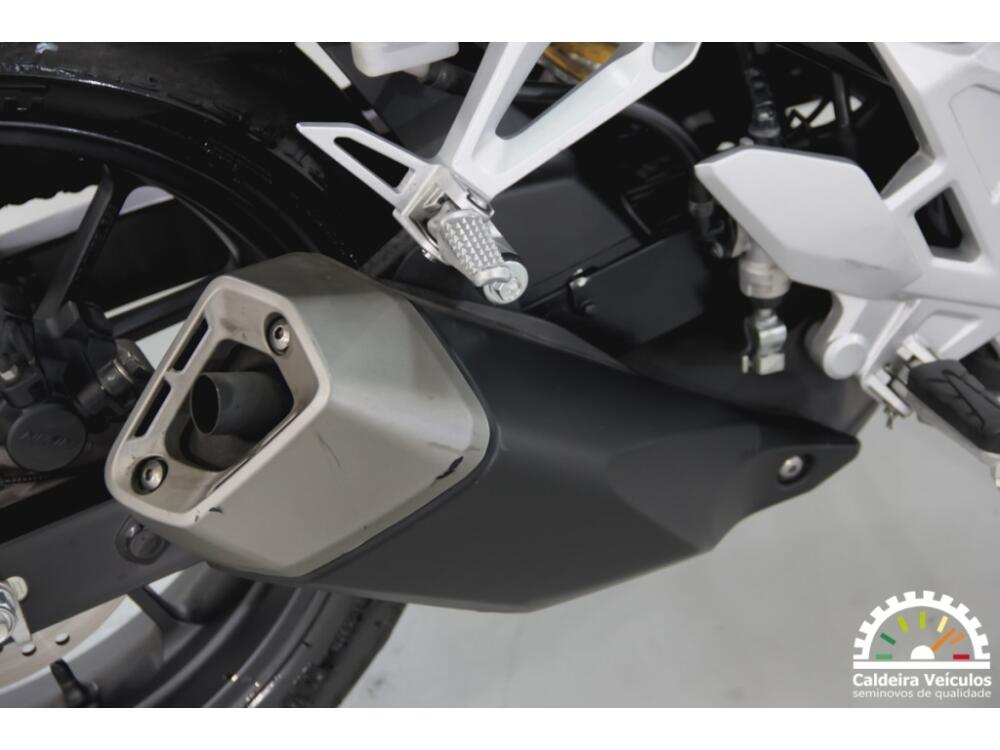 Honda CB 300