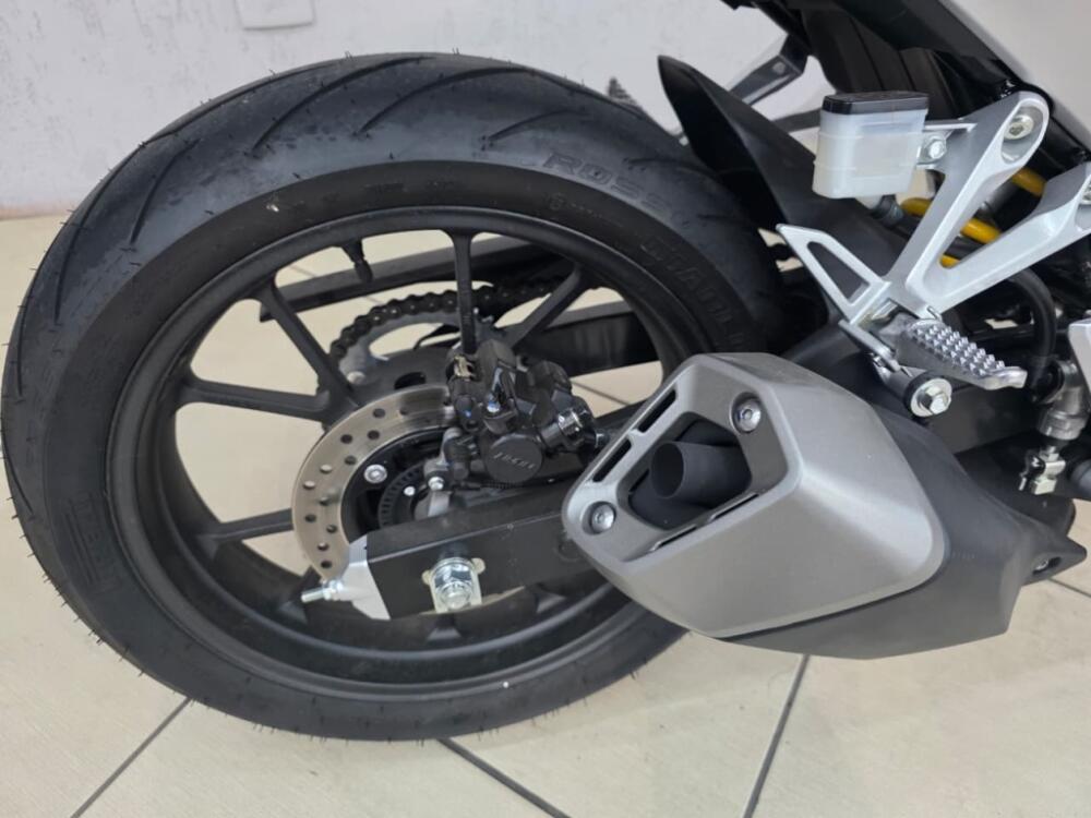 Honda CB 300