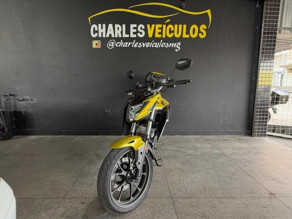 Honda CB 300 F Twister