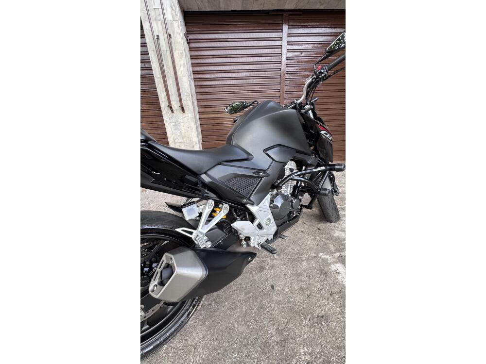 Honda CB 300 F Twister