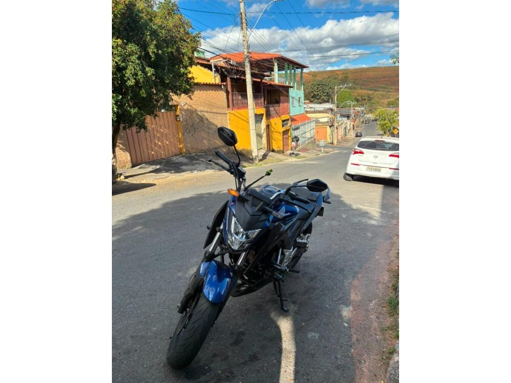 Honda CB 300 F Twister