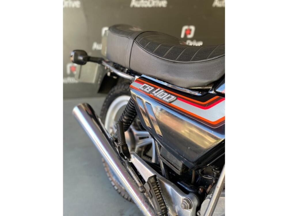 Honda CB 400