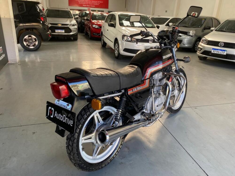 Honda CB 400