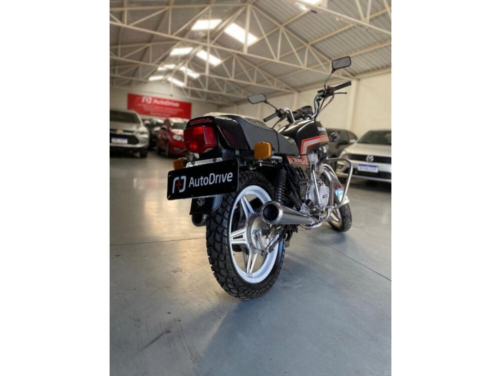 Honda CB 400