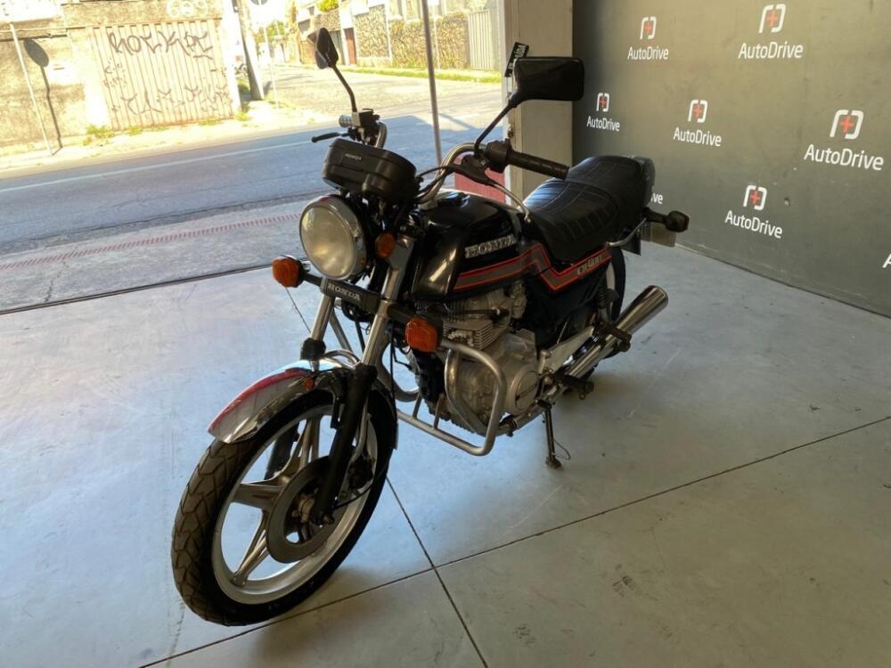 Honda CB 400
