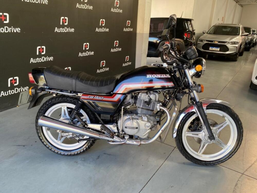 Honda CB 400