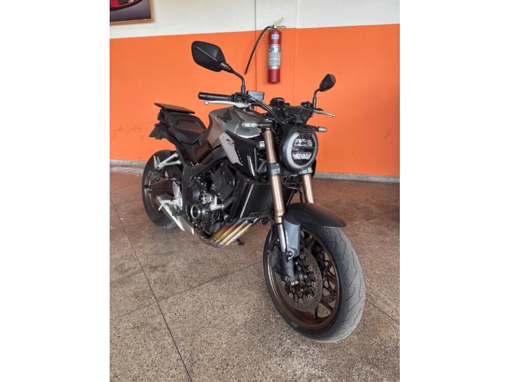 Honda CB 650 R