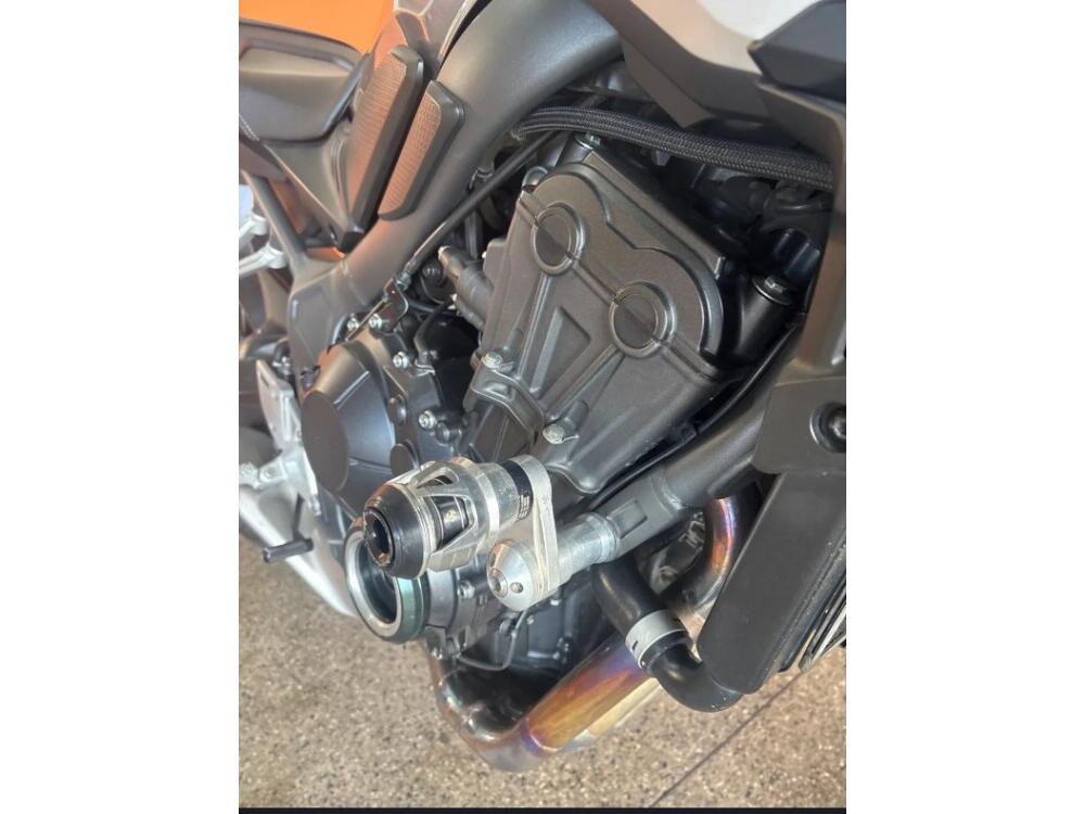 Honda CB 650 R