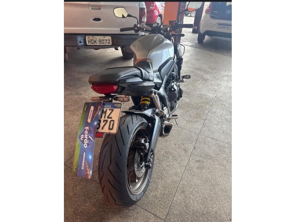 Honda CB 650 R