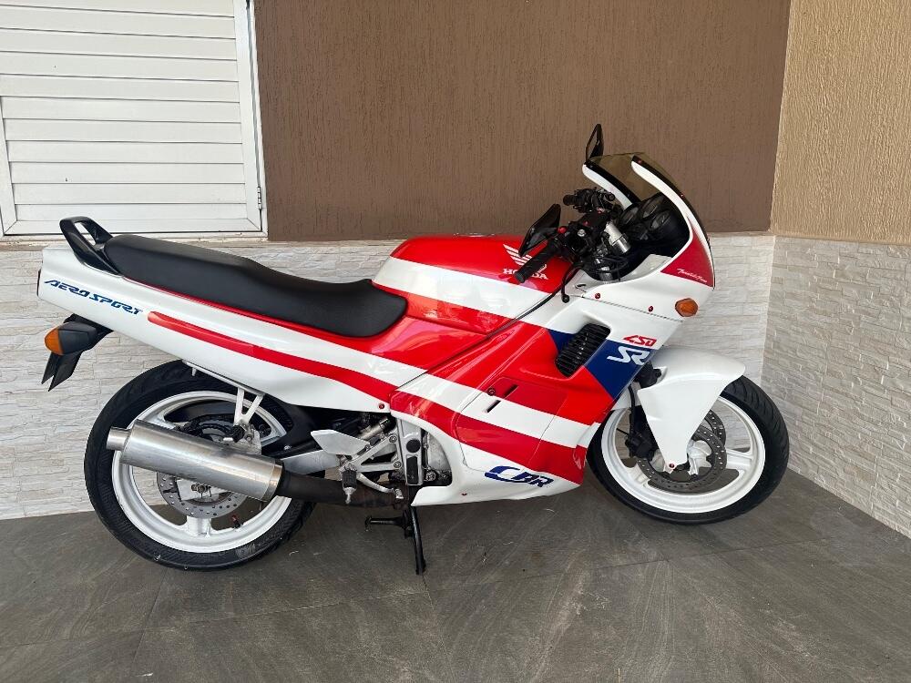 Honda CBR 450 SR
