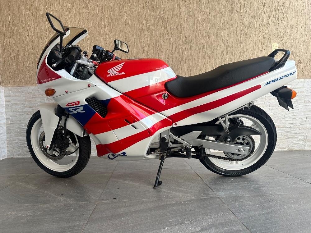 Honda CBR 450 SR