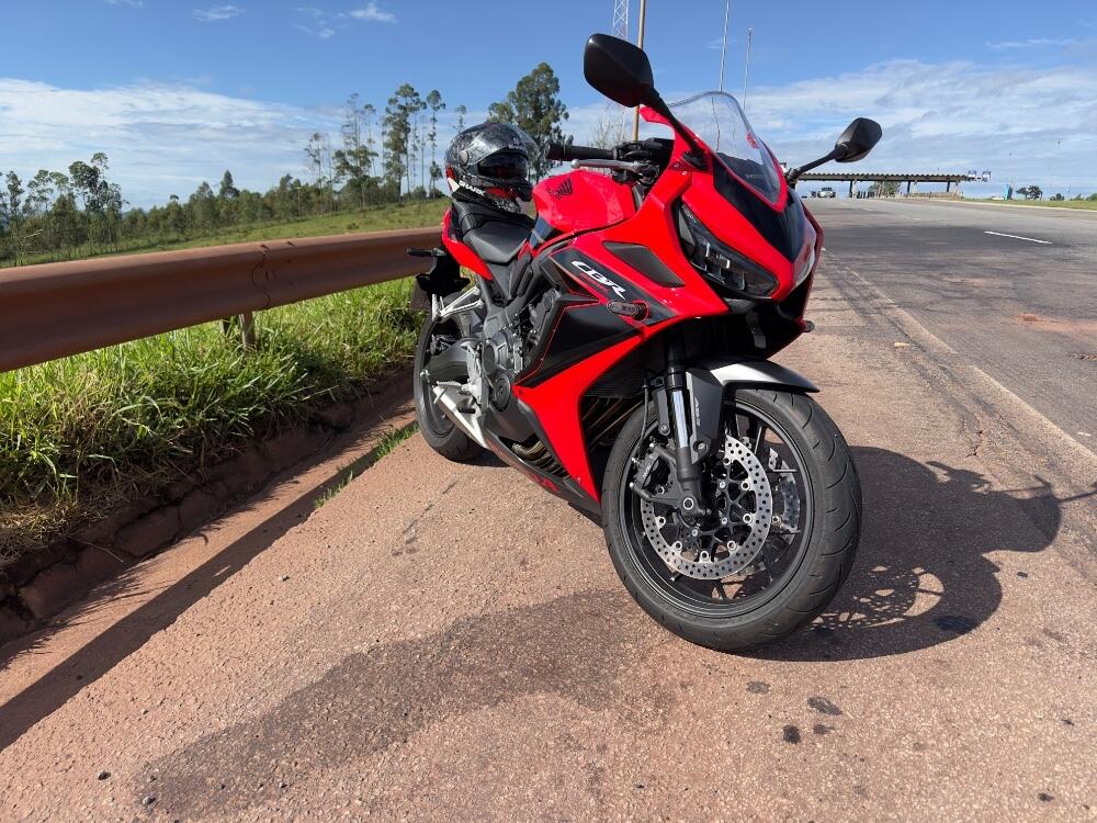 Honda CBR 650 R