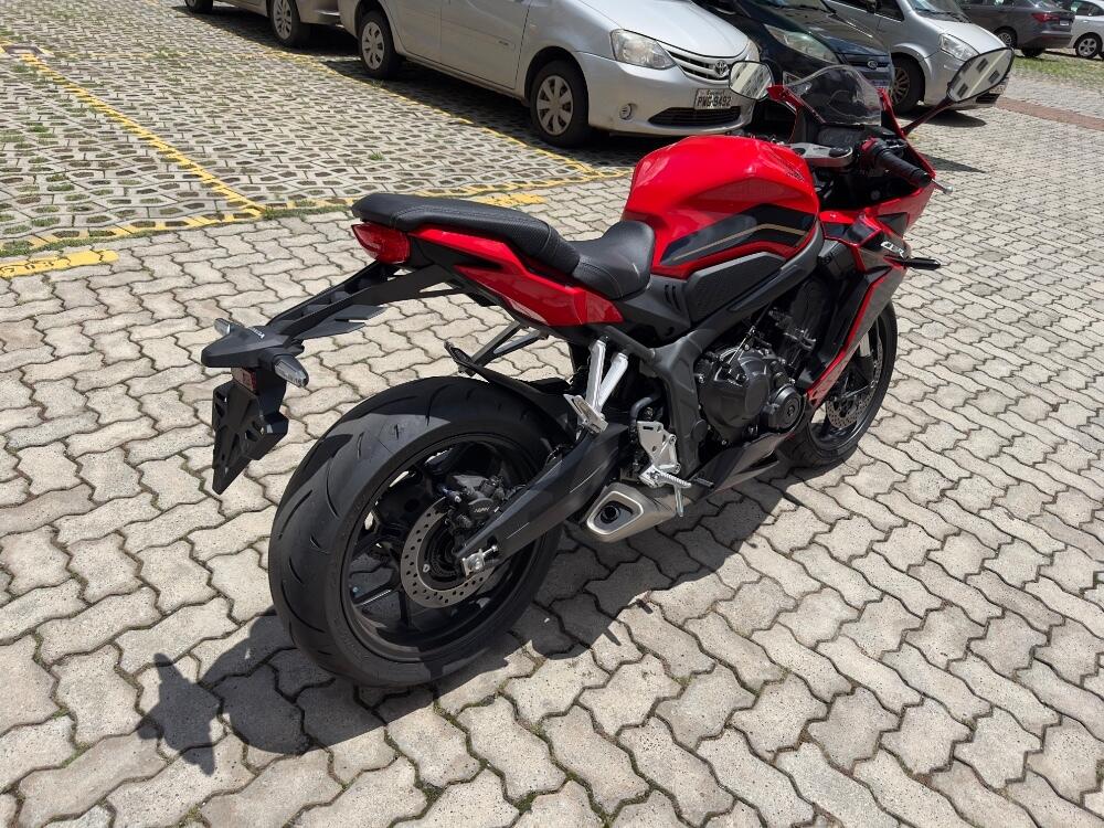 Honda CBR 650 R