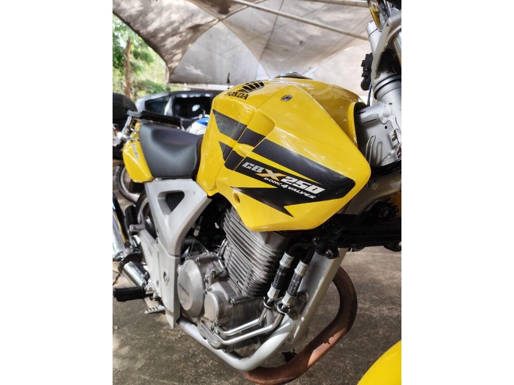 Honda CBX 250 TWISTER