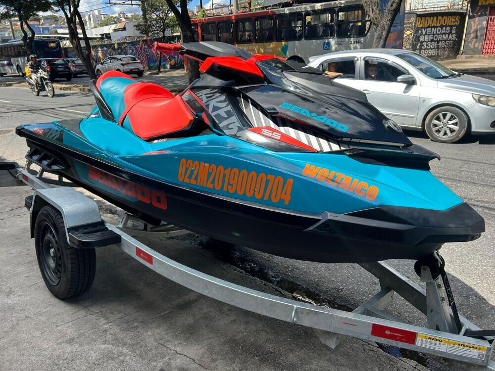 Moto Aquatica Jet Ski