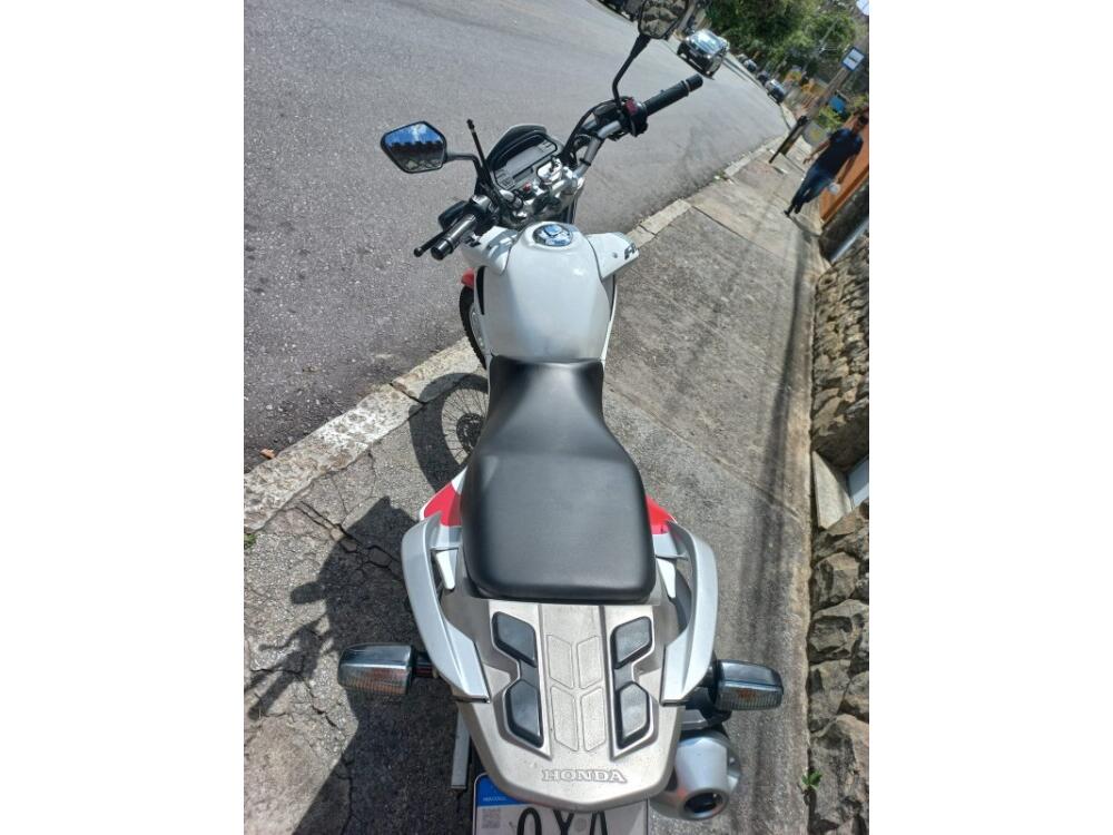 Honda NX 400i FALCON