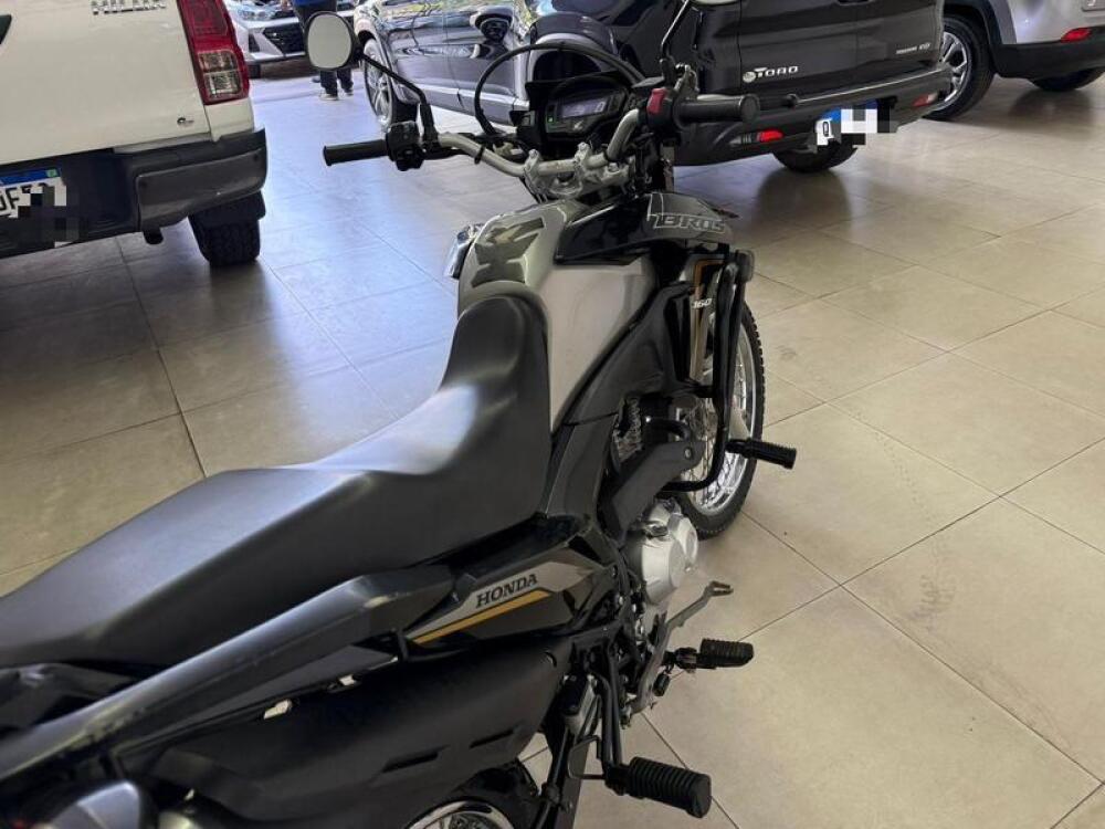 Honda NXR 160 Bros