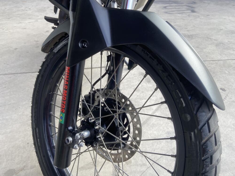 Honda SAHARA 300