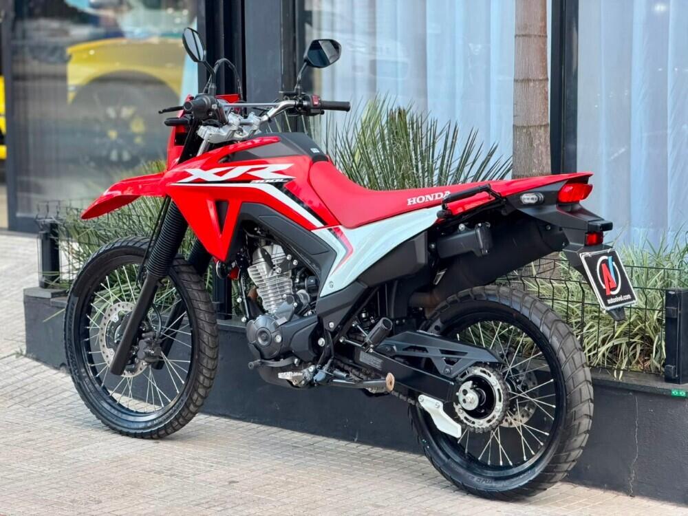 Honda XR 300